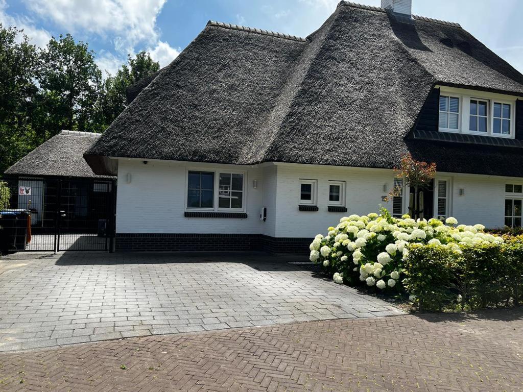 Vakantiehuisje Het Kiekje แบร์เคนออพโซม ภายนอก รูปภาพ